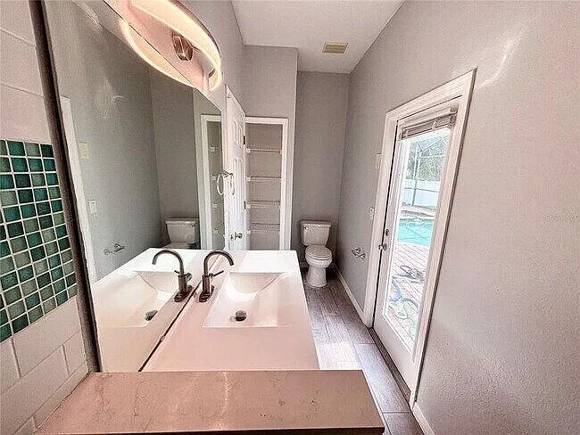 126 Sandy Point Way — Photo 8