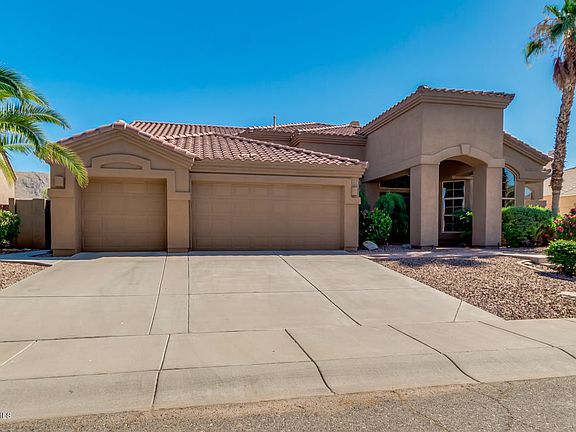 2nd image of 1514 W Muirwood Dr