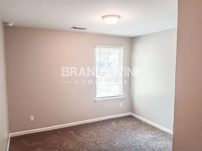 2260 Webbing Dr — Photo 20