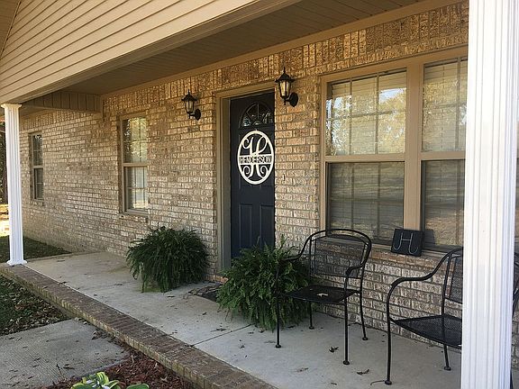3rd image of 256 Dan Lynn Ln