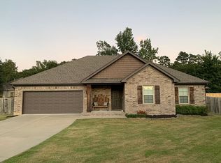2909 Perth Cv, Benton, AR 72015