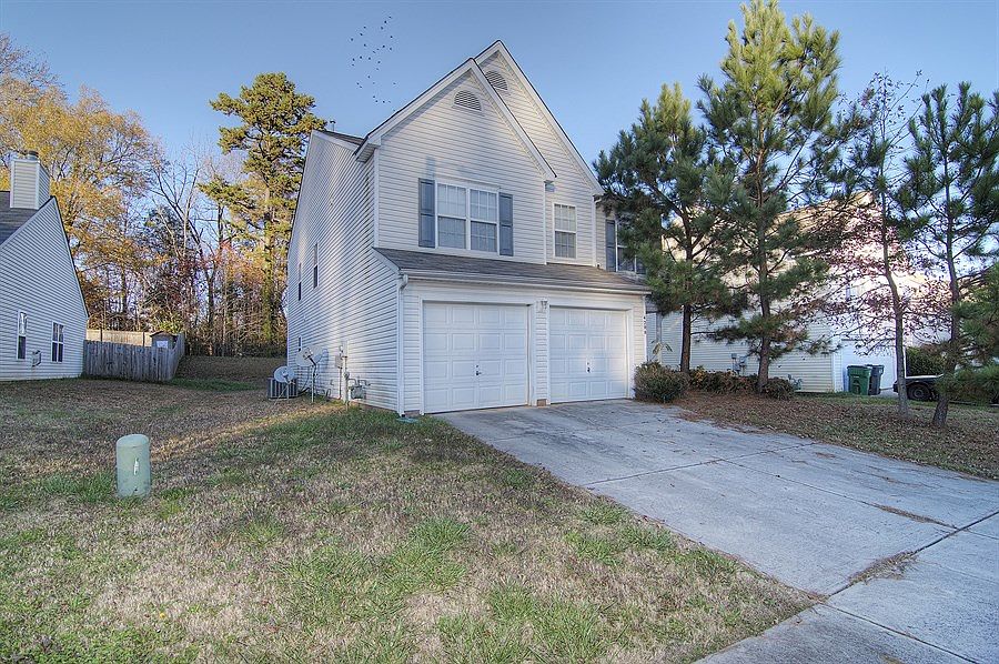 2nd image of 4208 Robinwood Dr