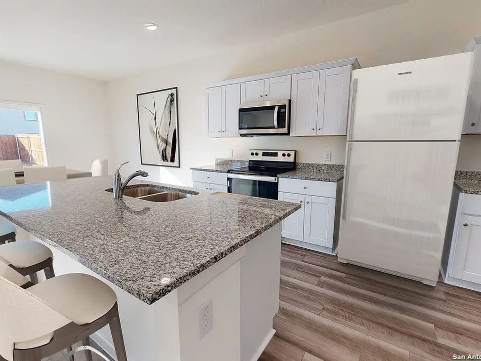 2nd image of 930 Goodhart