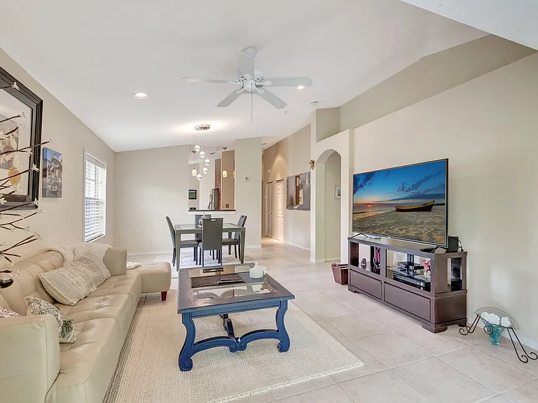 14211 W La Sedona Cir — Photo 13