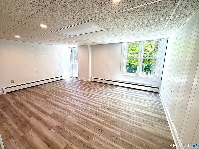 137 Florida Hill Rd — Photo 26