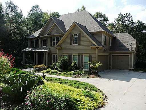 1st image of 155 Willow Oak Ln