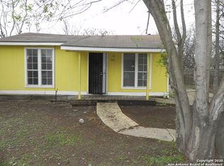 935 NW 34th St, San Antonio, TX 78228