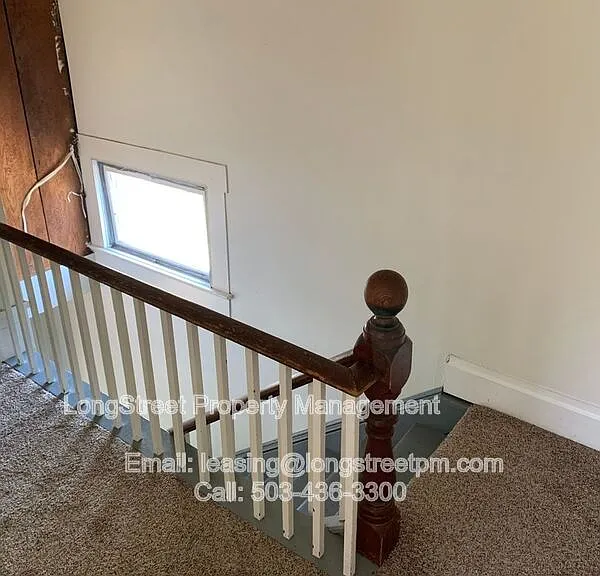 950 SW Jefferson Ave — Photo 18