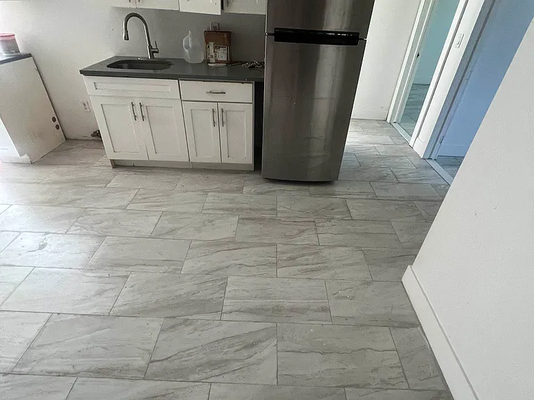 340 E 51st St #1R — Photo 10