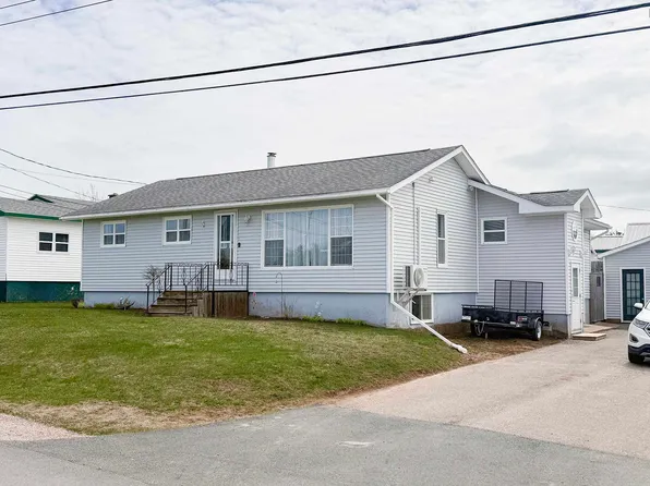 3 Gilroy St, Springhill, NS B0M 1X0