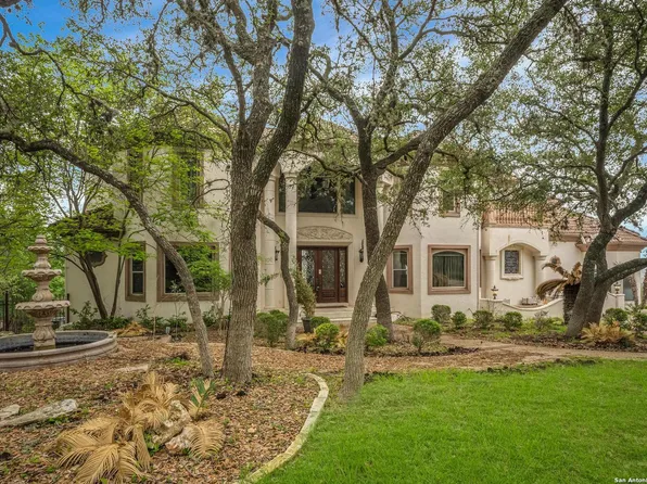 11 Champions Run, San Antonio, TX 78258