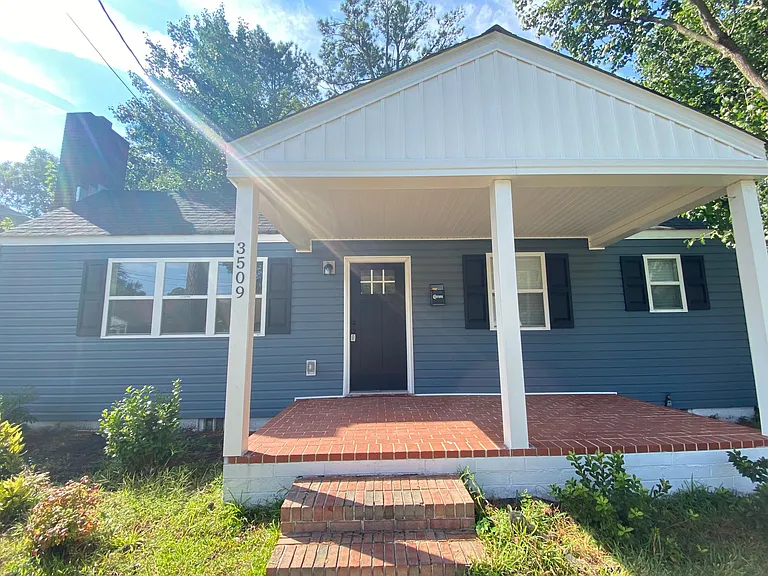 3509 Floyd St — Photo 1