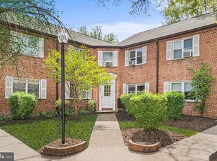 2804 16th Rd S APT C, Arlington, VA 22204