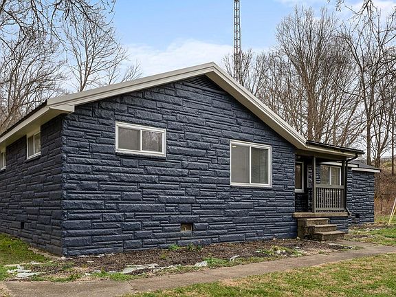 3rd image of 5050 S State Road 145