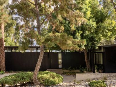 300 Anita Dr, Pasadena, CA, 91105
