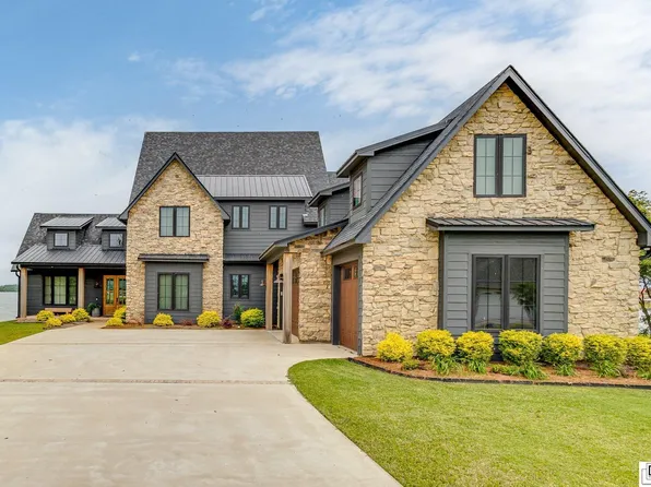 138 Comanche Trl, Delhi, LA 71232