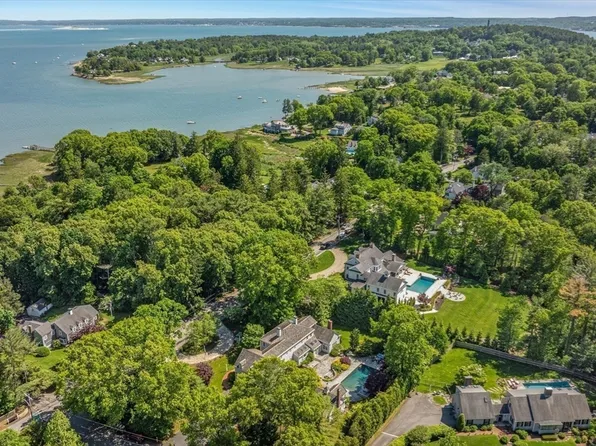 190 Washington St, Duxbury, MA 02332