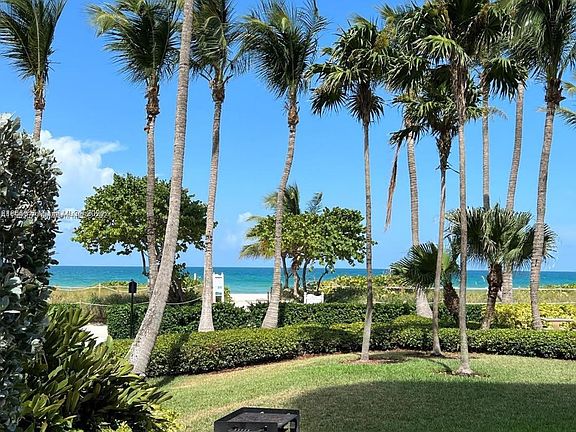 5th image of 8855 Collins Ave #Penthouse 12g