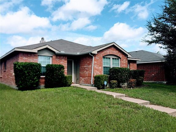 2nd image of 2941 Margeaux Dr