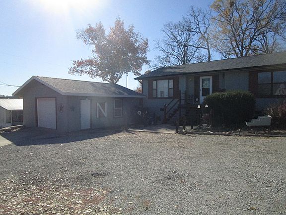 3rd image of 27038 Hickory Drive