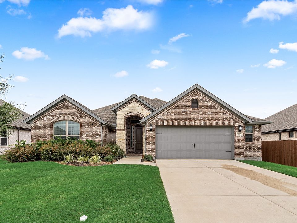 1st image of 107 White Sands Ln