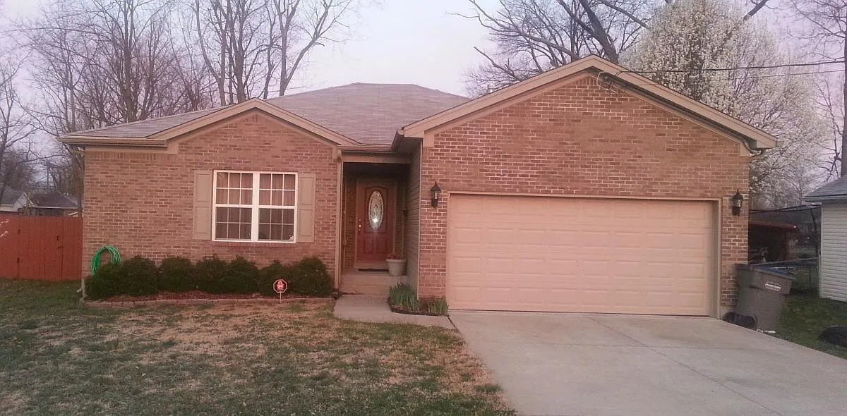 7368 Lucille Ave photo 1