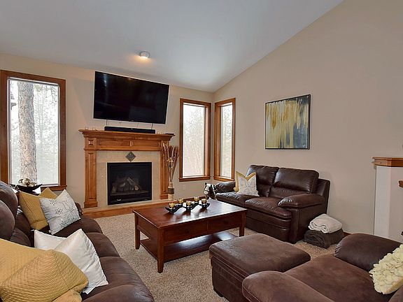 4th image of 5810 S Laurelcrest Ct
