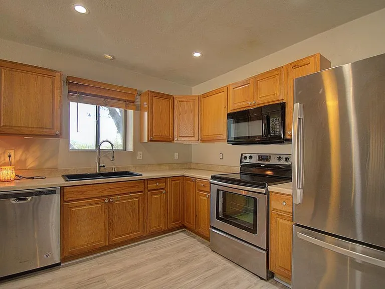 110 Real Woods Vw — Photo 9