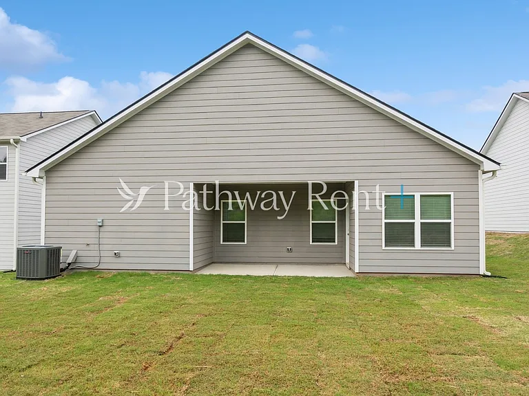 603 Mackenzie Cv — Photo 17