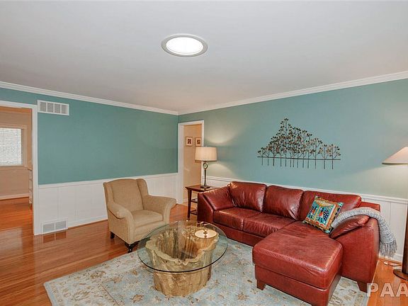 4th image of 4415 N Miller Ave