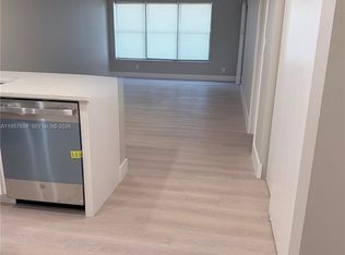 2324 S Cypress Bend Dr APT 117, Pompano Beach, FL 33069