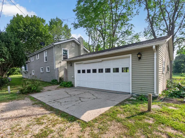 7890 Woodard Rd, Rives Junction, MI 49277