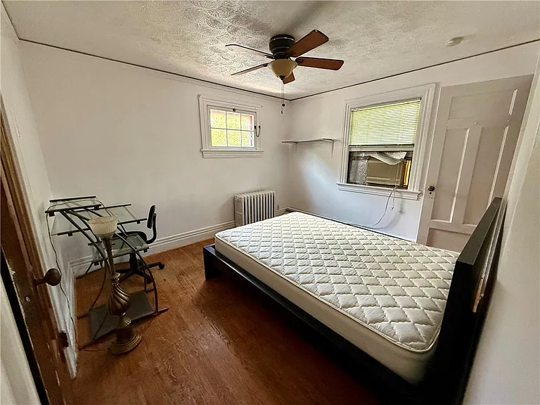 29 Highland Ave — Photo 6