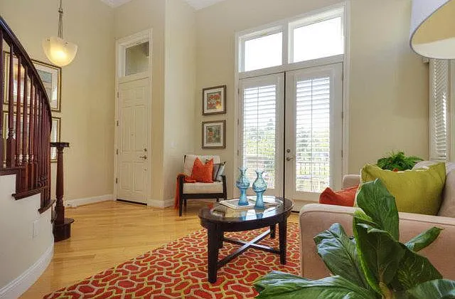 1270 Avenida Benito — Photo 3