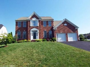 8242 Hortonia Point Dr, Millersville, MD 21108