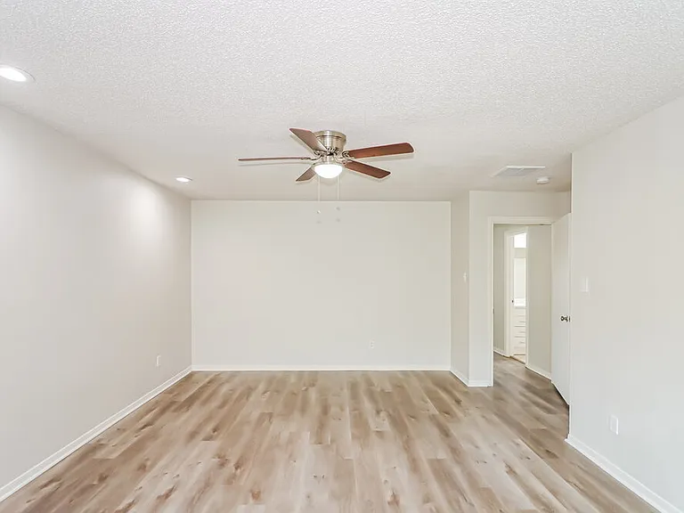 12406 S Garden St — Photo 10