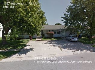 1147 N Arrowhead Ridge Dr, Independence, MO 64056