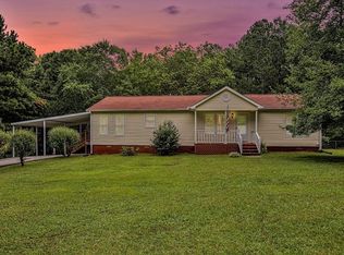 35 Mimosa Rd, Carrollton, GA 30116