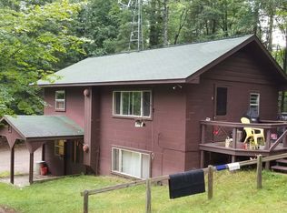 3160 Nine Mile Rd, Eagle River, WI 54521