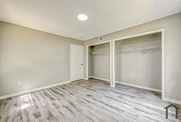 5962 Willow Glen Dr — Photo 8