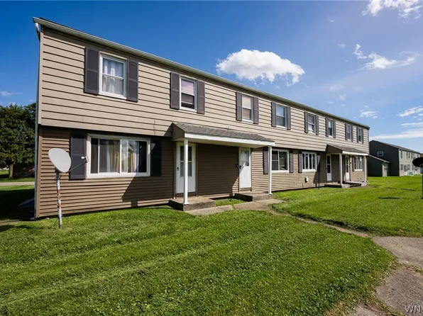 48 Windwood Cts #D, Buffalo, NY 14225