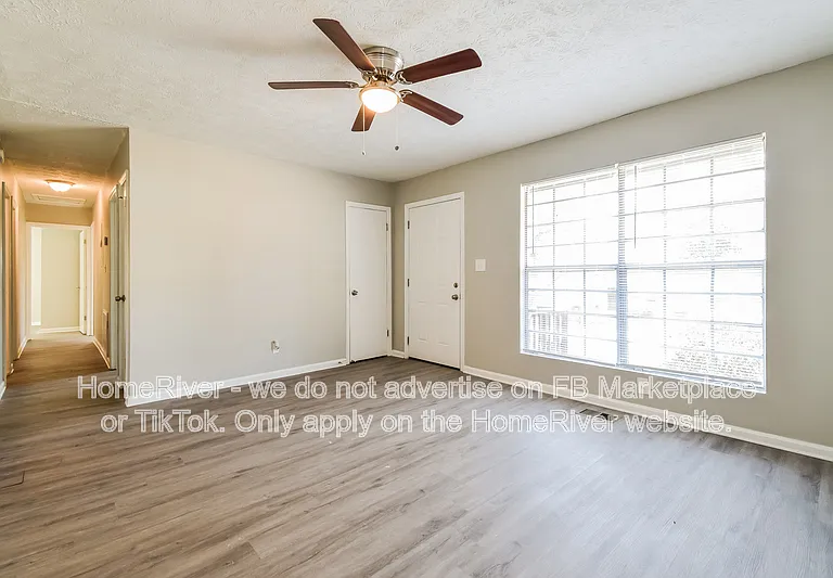 18 Westgate Park Dr — Photo 3