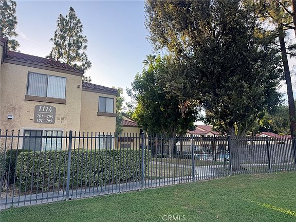 5th image of 1114 W Blaine St APT 105
