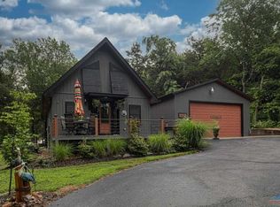 18595 Dogwood Dr, Warsaw, MO 65355