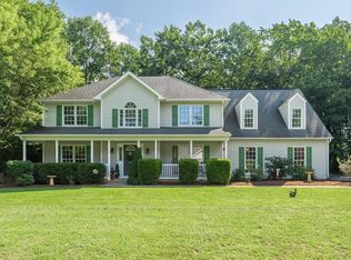 310 Arrowhead Ln, Stuarts Draft, VA