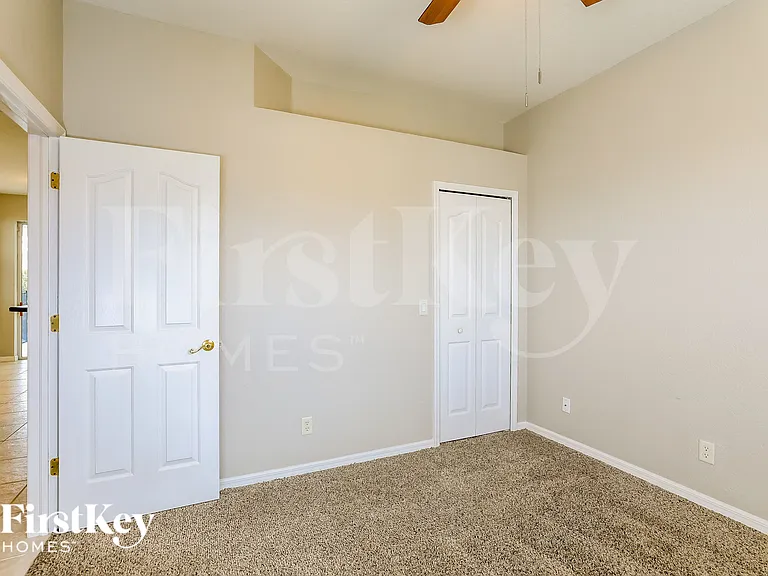 2322 Renfro Ave — Photo 12