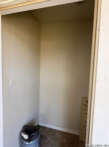 889 Tampico Cir — Photo 20