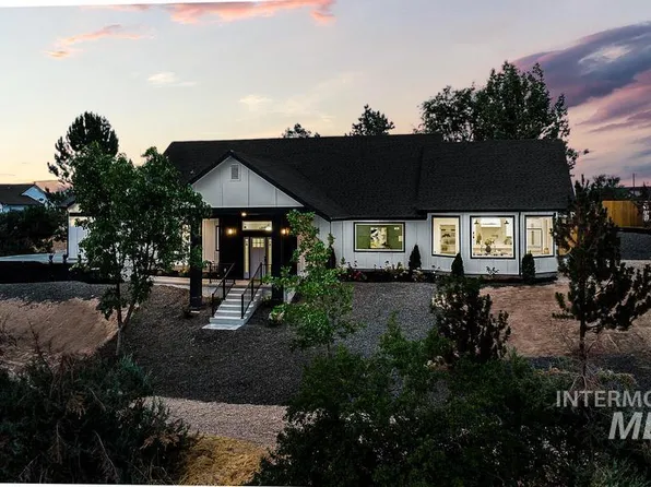 9221 Northview Rd, Middleton, ID 83644