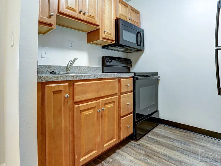 Rosedale Apartments — Photo 19