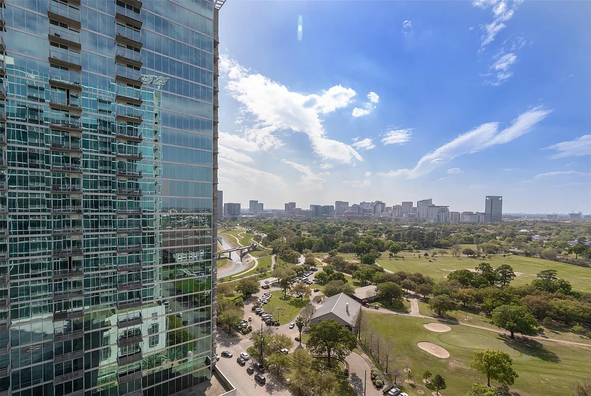 Building Photo - 5925 Almeda Rd #11814